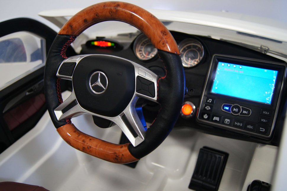 Электромобиль Mercedes Benz gl63 белый